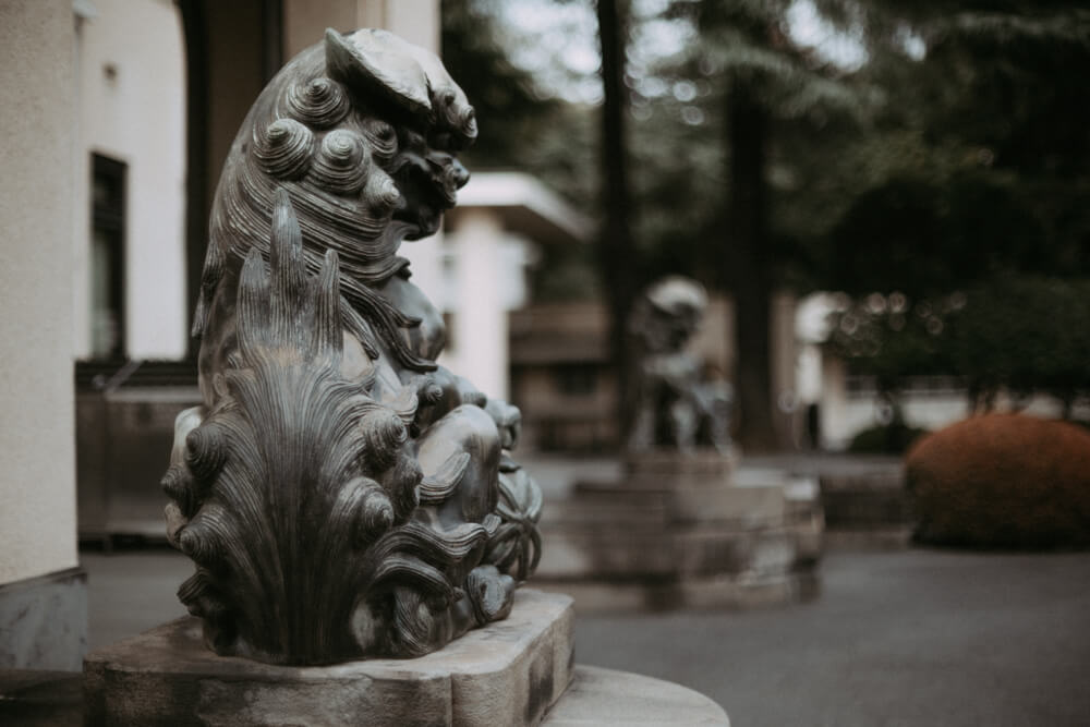 庭園美術館の狛犬