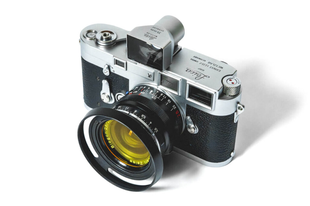 Leica M3 & zeiss 28mm