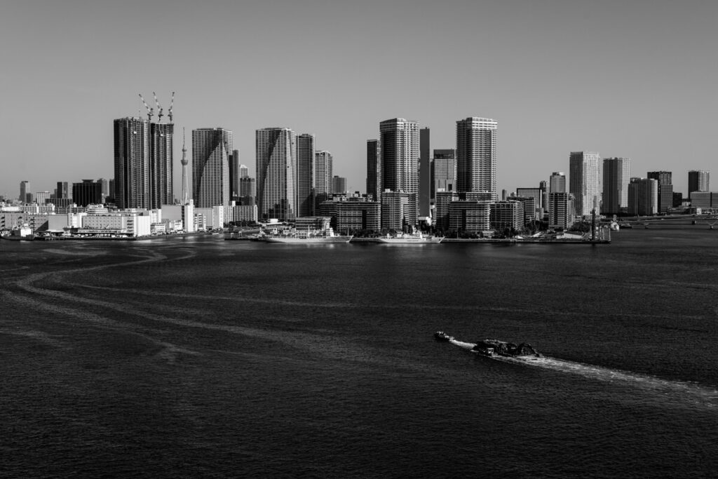 レインボーブリッジから望む東京湾