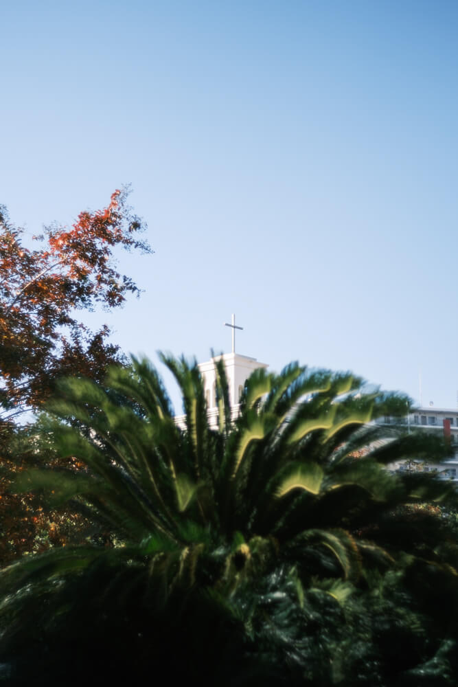千葉みなと駅の駅前の教会