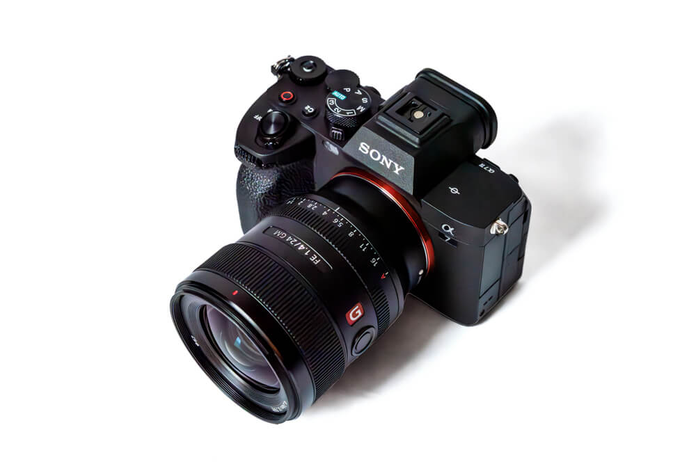 SONY α7 IV × SONY FE 24mm f/1.4 GM